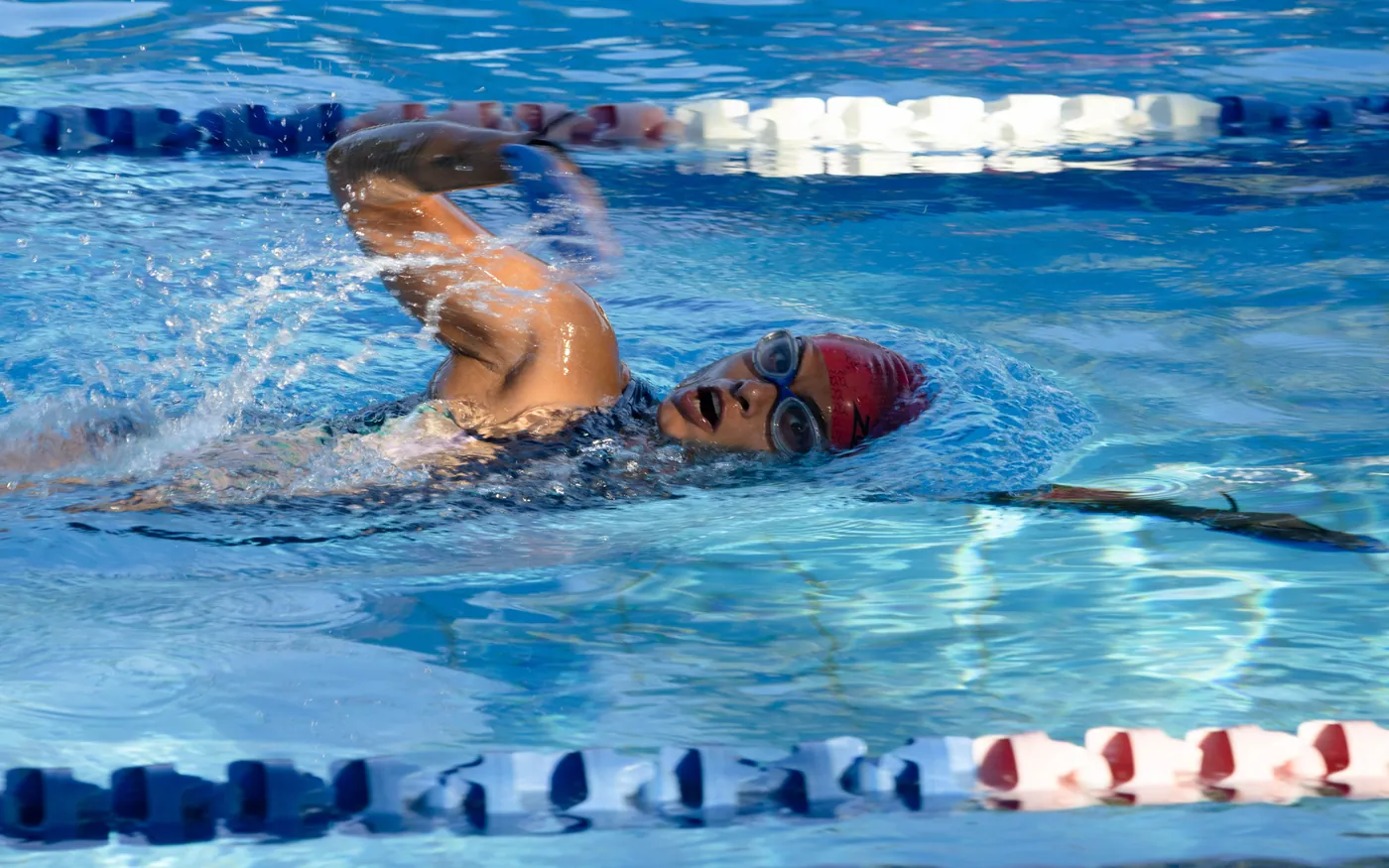 A swimmer turning the head to breathe during front crawl